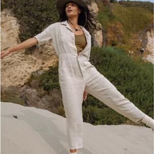 NEW Mate the Label Linen Short Sleeve Jumpsuit Classic Utility Size Small